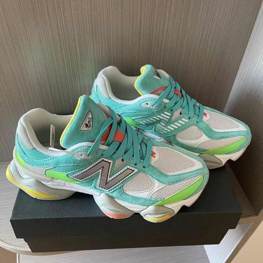 New Balance 9060 Cyan Burst Unisex Sneakers - Picture 2 of 6